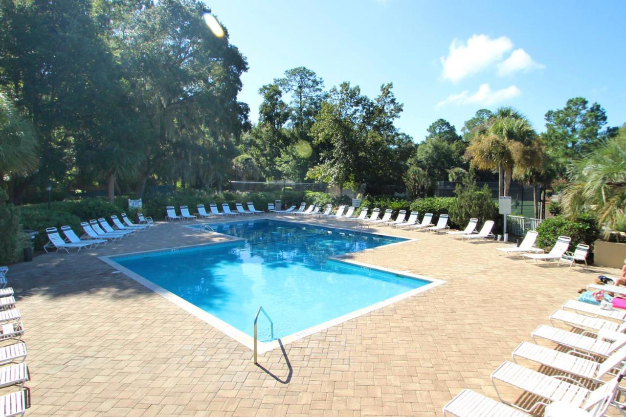 Evian 131 Apartment Hilton Head Island Exterior photo